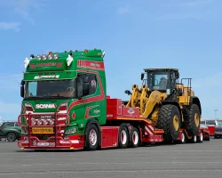 WhatsApp Image 2025-02-10 at 14.37.26